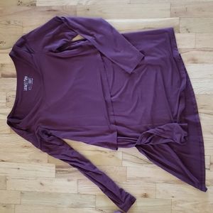 Like new, Nursing top